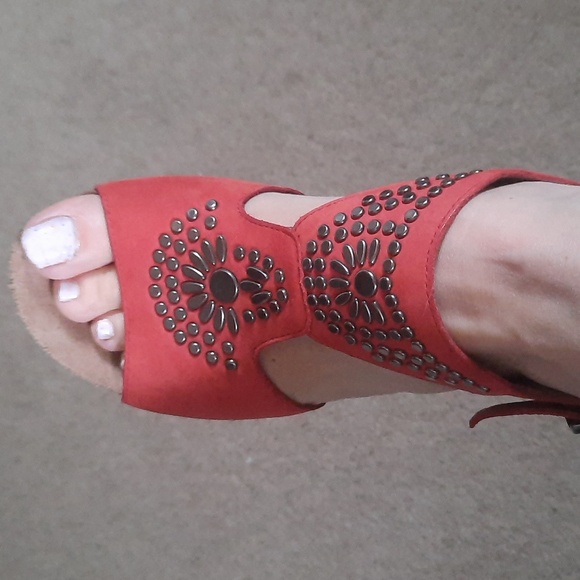 Dansko sandals size 38 worn once. GENUINE LEATHER!! - Picture 5 of 8